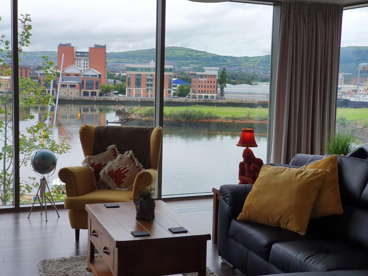 بلفاست Luxury Apartment Marina Views At Titanic Quarter المظهر الخارجي الصورة